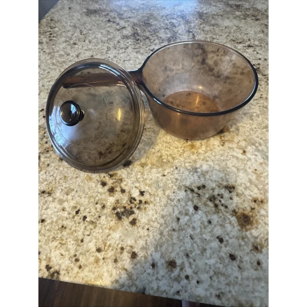 Vision Ware Corning Glass Sauce Pan Pot 1.5 L Amber Cookware USA Pyrex Lid